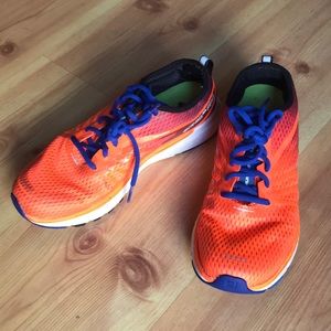 Men’s Salomon running shoes 9